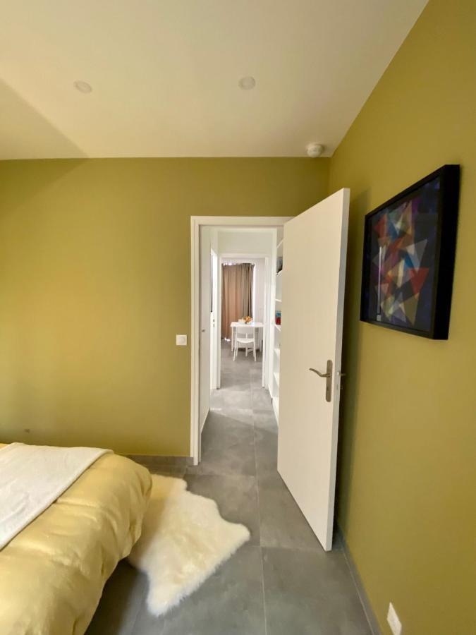 Chez Les Artistes De Menilmontant Apartment Paris Exterior foto