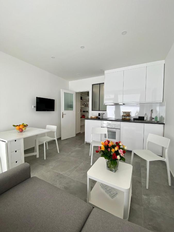 Chez Les Artistes De Menilmontant Apartment Paris Exterior foto